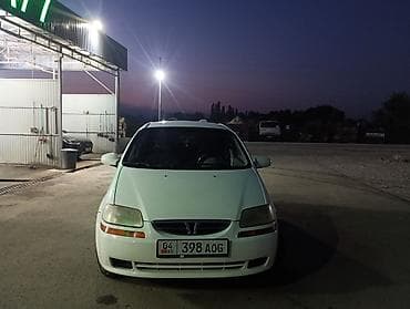 nissan maxima: Daewoo Kalos: 2002 г., 1.5 л, Механика, Бензин, Седан — 7