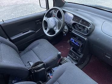 mini coper: Daihatsu Move: 2002 г., 1 л, Механика, Бензин, Минивэн — 8