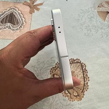 Samsung Galaxy S24 Телефон в идеальном состояний не одной царапин нет — 5