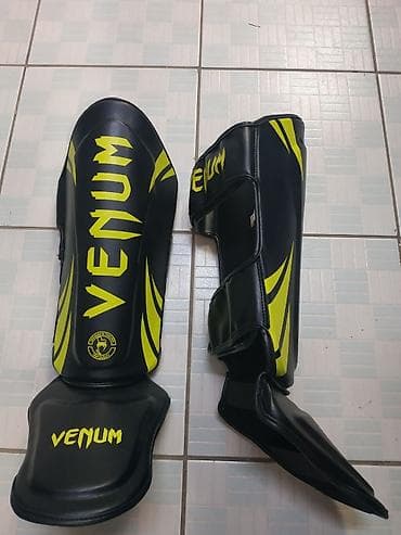 Футы,накладки для смешанных единоборств в спортивном магазине