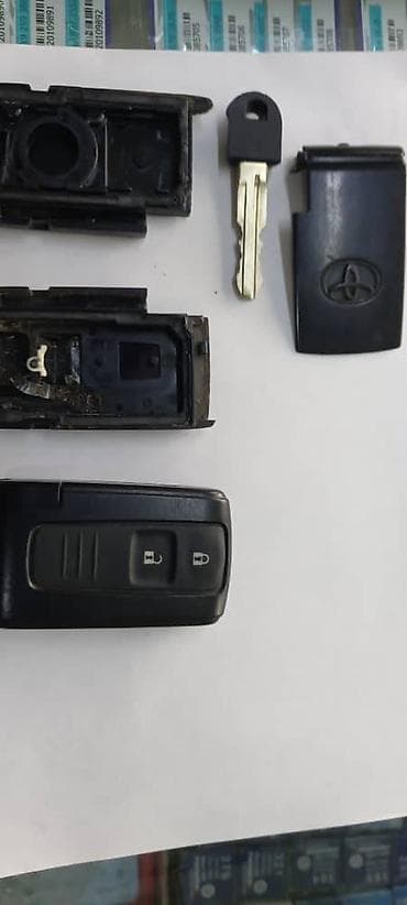 abs prius: Продаю ключ Тайота Приус 2007 японец — 1