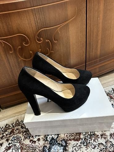 сапошка женские: Классические женские туфли-лодочки на высоком каблуке. - Цвет: черный — 1