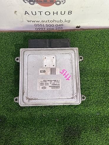 Блок управления abs Kia K5 JF 2.0 L4NA 2018 (б/у) — 1