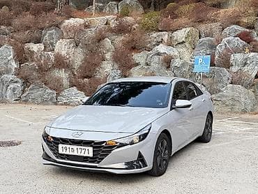 салквн тор: Hyundai Avante: 2021 г., 1.6 л, Автомат, Гибрид, Седан — 5