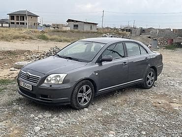 сигнал: Toyota Avensis: 2004 г., 2 л, Автомат, Бензин, Седан — 1
