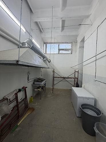 аренда помещения в канте: Кызыл Аскер Сдается помещение Площадь: 72м2; 50соток 3-этаж Высота — 5