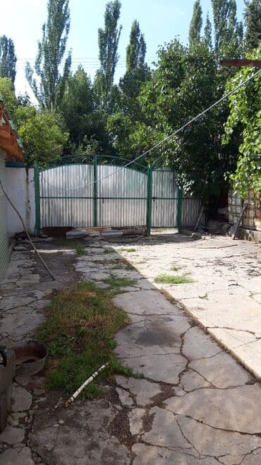 дом квартира бишкек: Үй, 200 кв. м, 7 бөлмө, Менчик ээси, Эски ремонт — 3