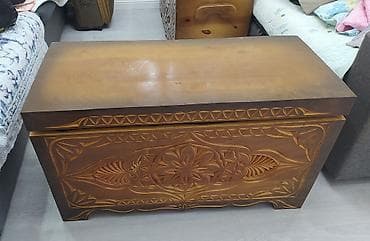 Детская мебель: Сундук из дерева в хорошем состоянии, 2шт. по 6000сом — 2
