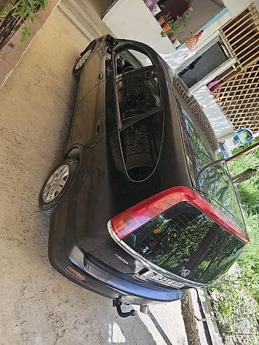 хамер авто: Honda Stream: 2001 г., 1.7 л, Механика, Бензин, Минивэн — 9