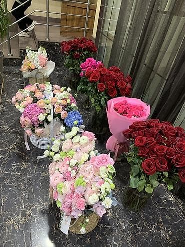 Гирлянды: Срочно продаю договорная Авторские цветочные композиции в корзинах - — 8