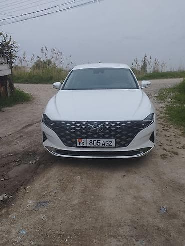camry 2 2: Hyundai Grandeur: 2020 г., 3 л, Автомат, Газ, Седан — 4
