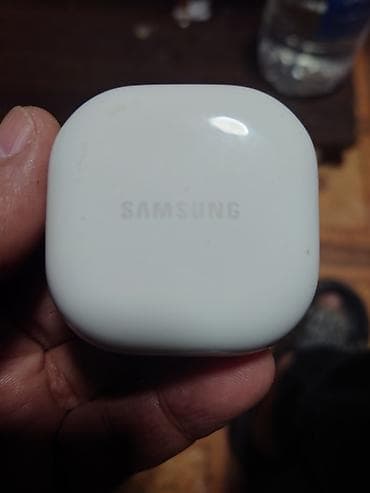 samsung buds 2: Беспроводные наушники-вкладыши с зарядным кейсом самсунг бадс фе — 5