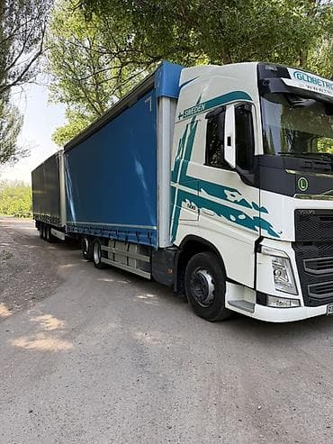 кабина на зил: Тягач, Volvo, 2014 г., Тентованный — 2