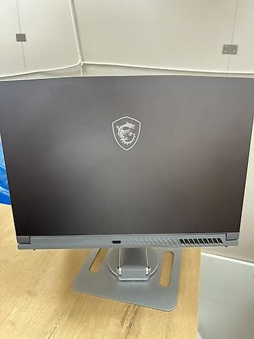 MSI THIN 15 CPU - R5 7535HS 3,30 GHz RAM - 16 gb DDR5 SSD NVMe - — 3