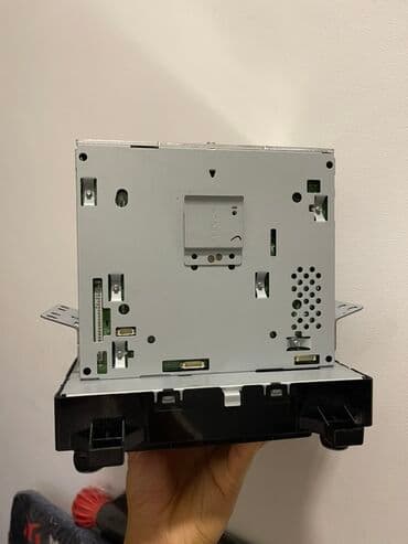 Сигнализация: Б/у, 2-DIN, 3 ", Без системы, Без оперативной памяти ГБ ОЗУ, Без встроенной памяти Гб ПЗУ — 5