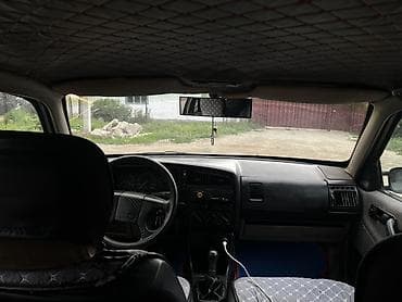 Volkswagen: Volkswagen Passat: 1992 г., 1.8 л, Механика, Бензин, Седан — 8