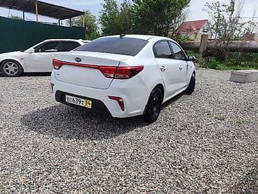 риа: Kia Rio: 2019 г., 1.6 л, Бензин, Седан — 5