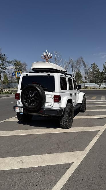 sequia: Jeep Wrangler: 2024 г., 2 л, Автомат, Гибрид, Внедорожник — 9