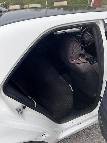 cls 500: Mercedes-Benz C-Class: 1996 г., 1.8 л, Автомат, Бензин, Седан — 8