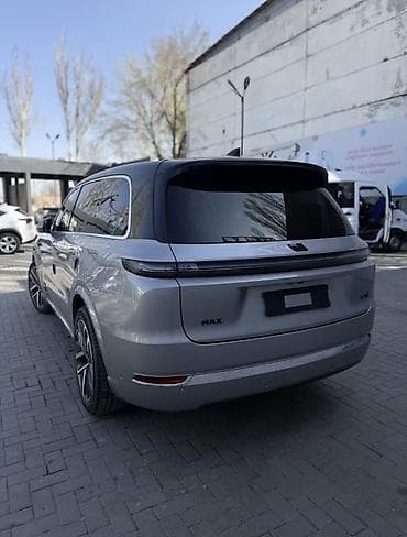 lix: Lixiang L9: 2023 г., 1.5 л, Гибрид, Кроссовер — 5