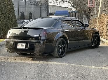 Chrysler 300C: 2006 г., 5.7 л, Автомат, Бензин, Седан