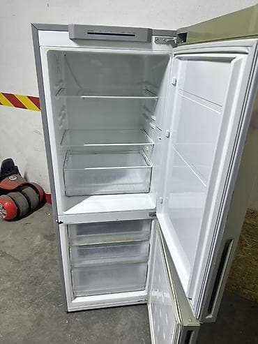 техничеа: Холодильник Samsung, Б/у, Двухкамерный, De frost (капельный), 60 * 165 * 60 — 4