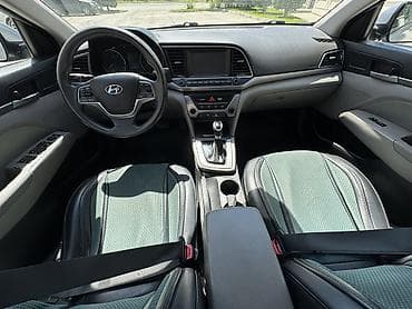 одиссей битый: Hyundai Elantra: 2016 г., 2 л, Автомат, Бензин, Седан — 3