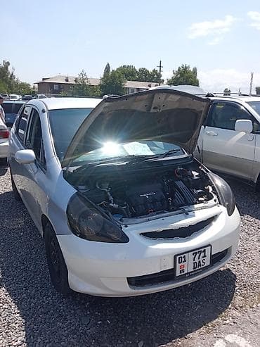 фит орус номер: Honda Fit: 2002 г., 1.3 л, Вариатор, Бензин, Хэтчбэк — 2