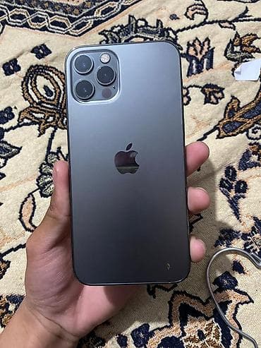 iphon 16 pro: IPhone 12 Pro, Б/у, 128 ГБ, Natural Titanium, Чехол, 82 % — 1