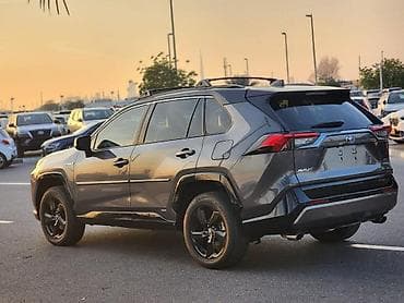 гибрид цена: Toyota RAV4 EV: 2019 г., 2.5 л, Автомат, Гибрид, Внедорожник — 2