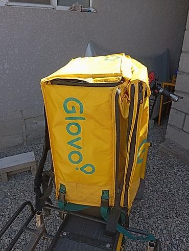 Сумки: Терморюкзак курьера Glovo - Цвет: ярко‑жёлтый с логотипами Glovo. - — 2