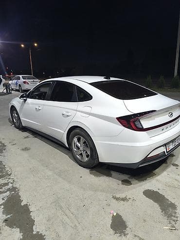 Hyundai Sonata: 2019 г., 2 л, Автомат, Газ, Седан — 5