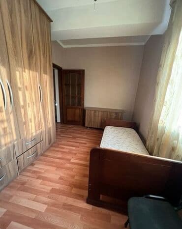 сдаю дом без хозяина карпинка: 220 м², 8 комнат, Балкон застеклен, Кондиционер, Утепленный — 5