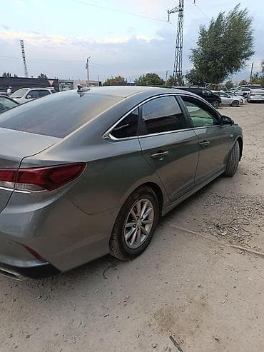 Hyundai Sonata: 2018 г., 2 л, Автомат, Бензин, Седан — 4