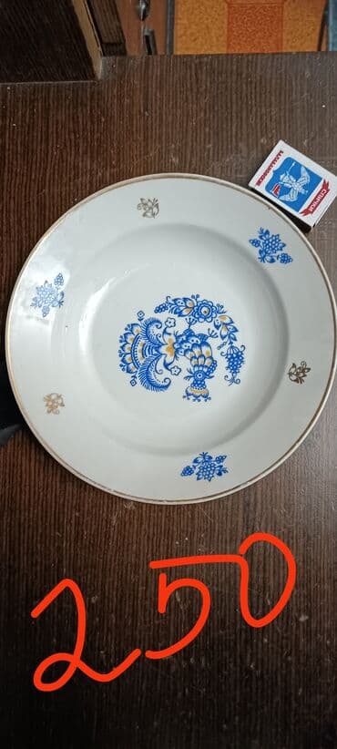 новый посуда: Посуда СССР почти не пользовались . лежали в серванте . качество — 3