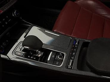 красная машина: Kia Stinger: 2021 г., Фастбек — 9