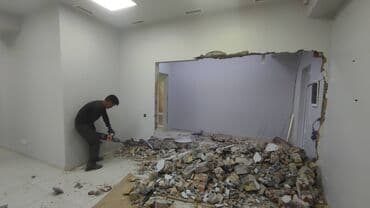 резка кирпича: Демонтажные работы любых масштабов, пробитие проёмов и усиление — 6