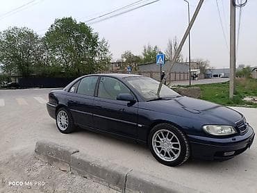 Opel Omega: 2002 г., 2.2 л, Механика, Седан