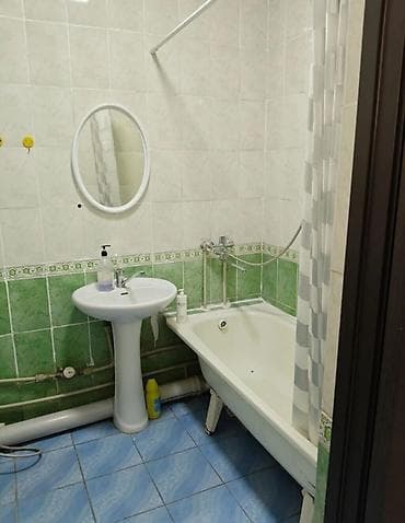 сдаю место ош базар: 34 м², 1 комната, Утепленный — 7