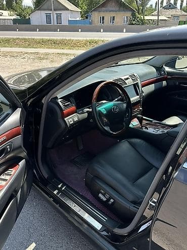 Lexus LS: 2008 г., 4.6 л, Автомат, Бензин, Седан — 10