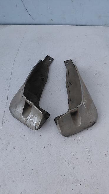 Брызговик Комплект Nissan, 2003 г., Б/у, Оригинал at lalafo.kg Брызговик Комплект Nissan, 2003 г., Б/у, Оригинал