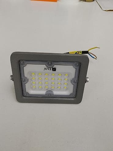 study lamp: Светодиодный прожектор - Тип: светодиодный прожектор с матрицей из 30 — 1