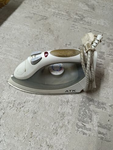 утюг ручной: Утюг Паровой, Нержавейка, Регулировка подачи пара — 1