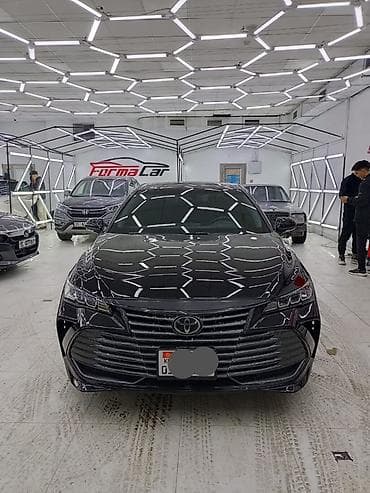 Toyota Avalon: 2019 г., 3.5 л, Автомат, Бензин, Седан at lalafo.kg Toyota Avalon: 2019 г., 3.5 л, Автомат, Бензин, Седан