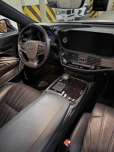 фара на сапок: Lexus LS: 2022 г., 3.4 л, Автомат, Гибрид, Седан — 7