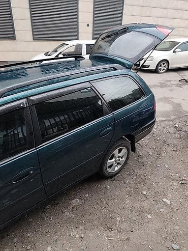 d 4d: Toyota Avensis: 2000 г., 2 л, Автомат, Бензин, Универсал — 6