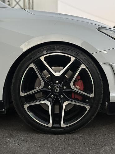 азотный кислота: Hyundai Veloster: 2020 г., 2 л, Автомат, Бензин — 5