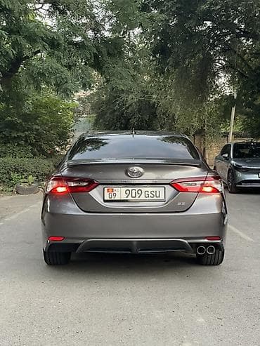 Унаа: Toyota Camry: 2021 г., 2.5 л, Автомат, Бензин, Седан — 4