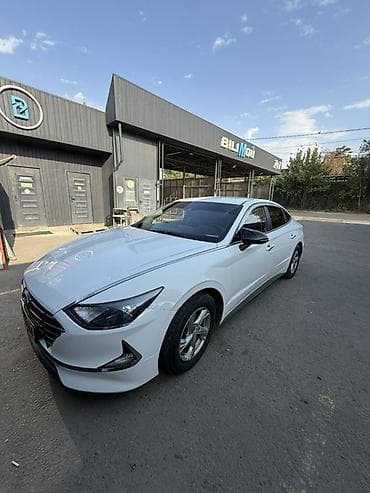 Hyundai Sonata: 2020 г., 2 л, Автомат, Газ, Седан — 4