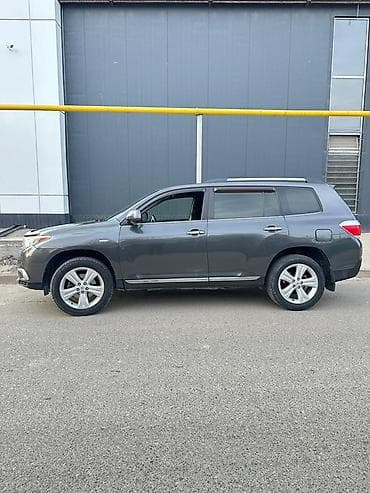 Toyota Highlander: 2013 г., 3.5 л, Автомат, Бензин, Кроссовер — 2